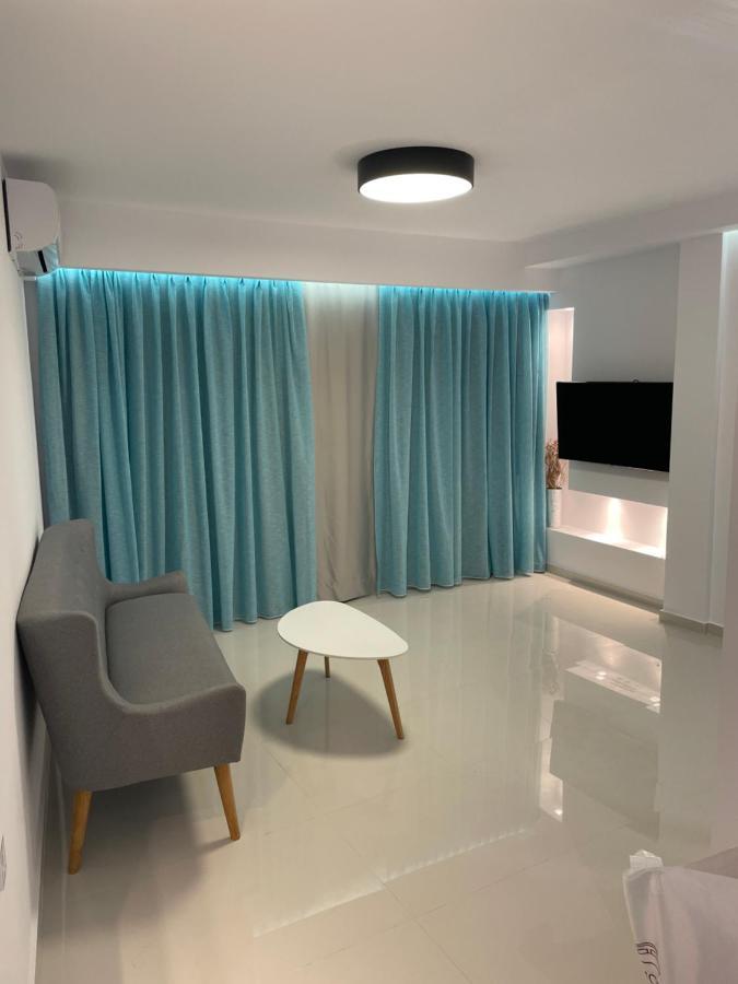 Haris White Apartment Roussospítion Dış mekan fotoğraf