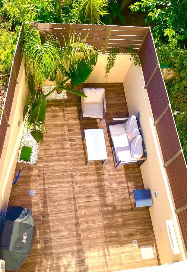 Haris White Apartment Roussospítion Dış mekan fotoğraf